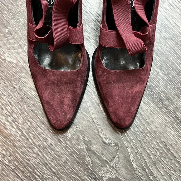 Via Spiga Suede Heel - Picture 4 of 11